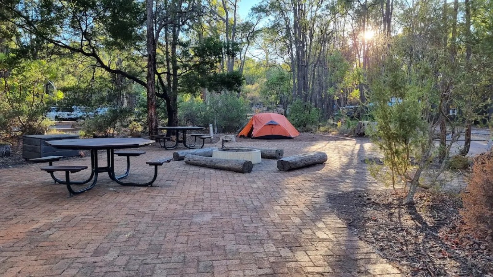 Perth Hills Discovery Centre and Campground