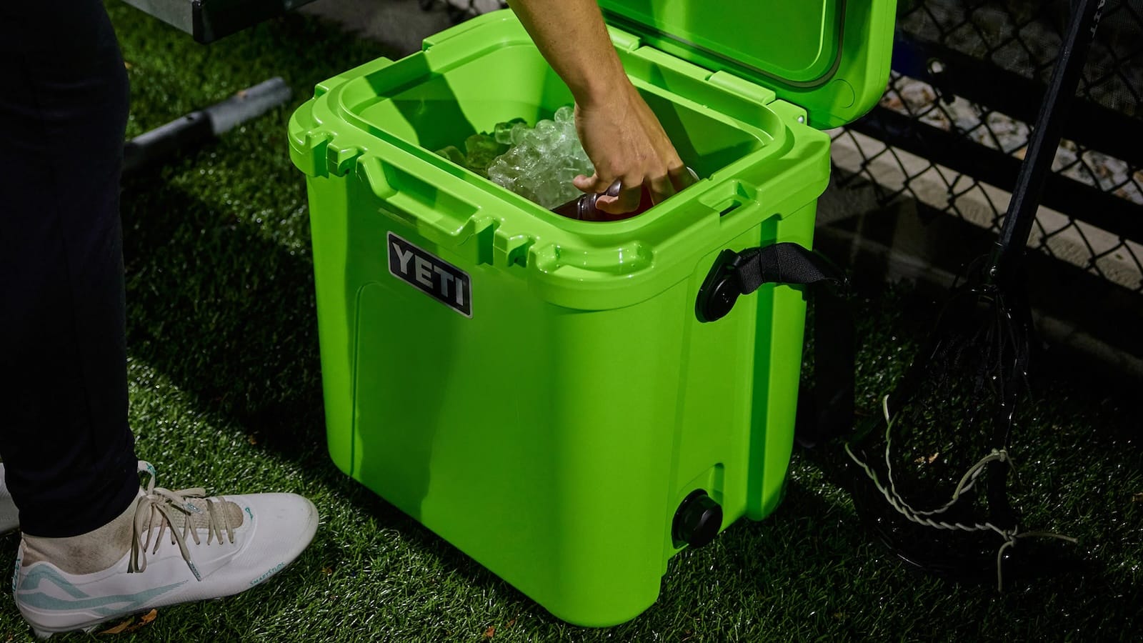 YETI Roadie 24 Portable Hard Cooler